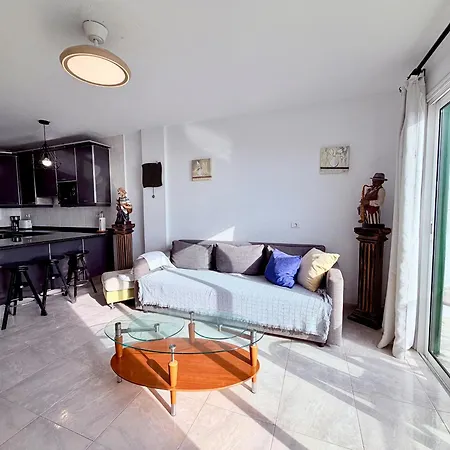 Sunset & Ocean Views, Beachfront Apartment, Lg501 Puerto de Santiago (Tenerife)