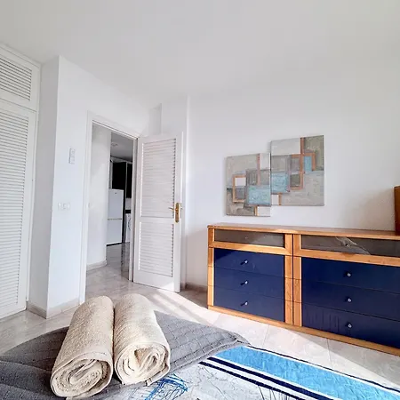 Apartament Sunset & Ocean Views, Beachfront Apartment, Lg501 *